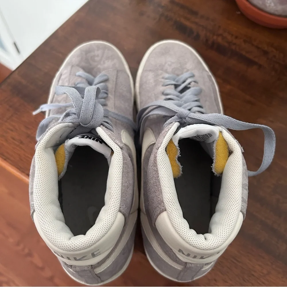 Nike Blazer Mid Premium Vintage
Wolf Grey Baroque, Genuine Suede, Unisex - Picture 7 of 16